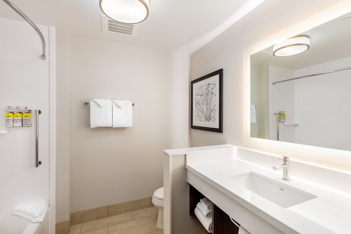 Imagen de la habitación del Hotel Holiday Inn Express and Suites Moreno Valley - Riverside, an IHG. Foto 15