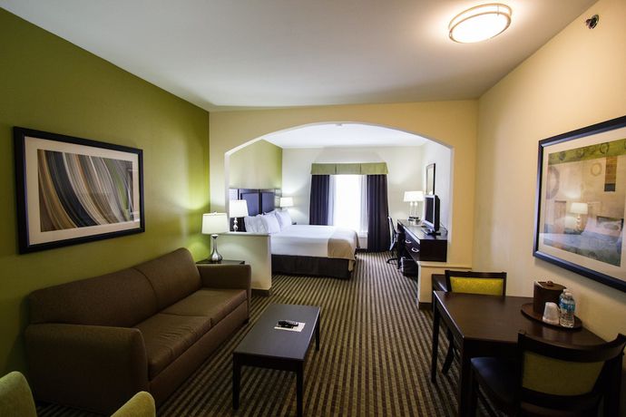 Imagen de la habitación del Hotel Holiday Inn Express and Suites Nacogdoches, An Ihg. Foto 9