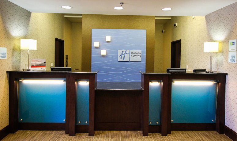 Imagen de los interiores del Hotel Holiday Inn Express and Suites Nacogdoches, An Ihg. Foto 18