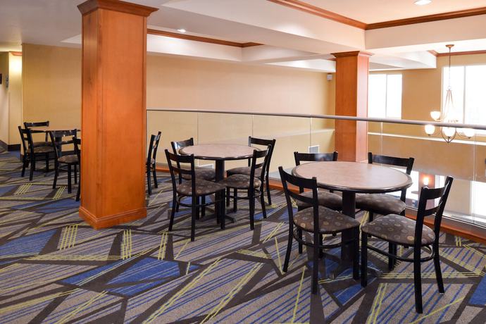Imagen de los interiores del Hotel Holiday Inn Express and Suites Nampa - Idaho Center, An Ihg. Foto 20