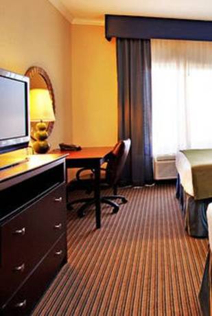 Imagen de la habitación del Hotel Holiday Inn Express and Suites New Iberia - Avery Island, An Ihg. Foto 8