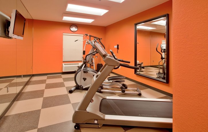 Imagen de los interiores del Hotel Holiday Inn Express and Suites North Kansas City, An Ihg. Foto 12