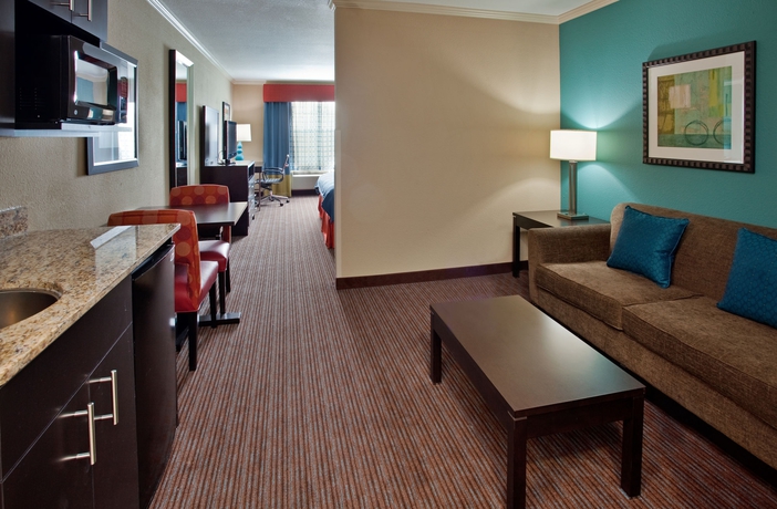 Imagen de los interiores del Hotel Holiday Inn Express and Suites North Kansas City, An Ihg. Foto 13