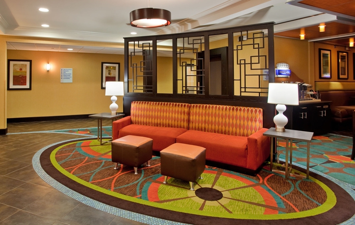 Imagen de los interiores del Hotel Holiday Inn Express and Suites North Kansas City, An Ihg. Foto 14