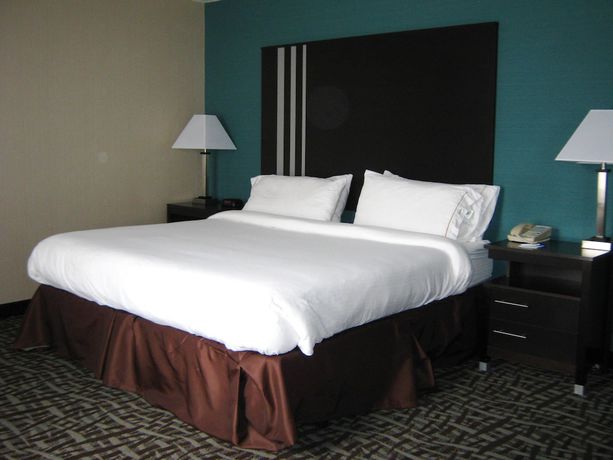 Imagen de la habitación del Hotel Holiday Inn Express and Suites North Lima, An Ihg. Foto 16