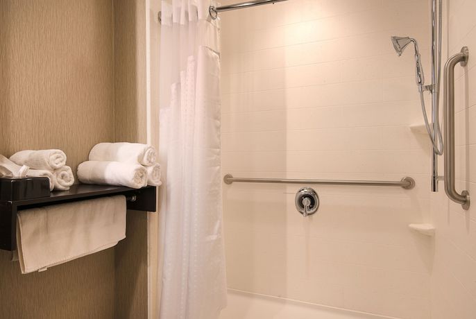 Imagen de la habitación del Hotel Holiday Inn Express and Suites Norwood-boston Area, An Ihg. Foto 15