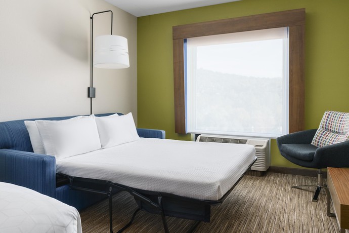 Imagen de la habitación del Hotel Holiday Inn Express and Suites Oakhurst - Yosemite Park Area, An Ihg. Foto 3