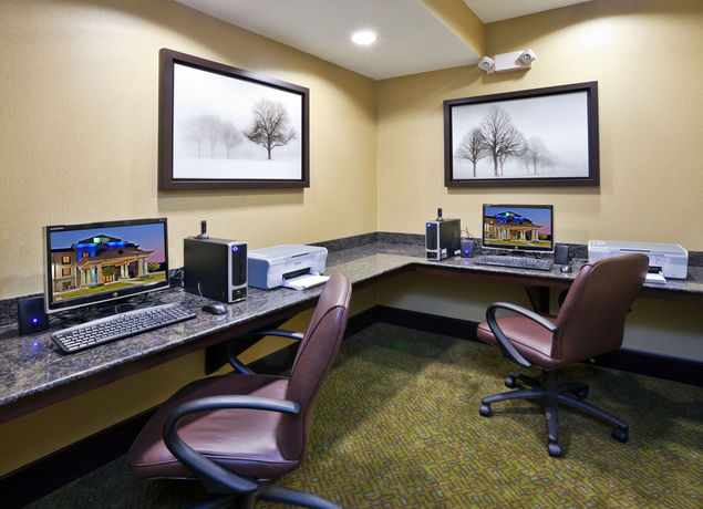 Imagen de los interiores del Hotel Holiday Inn Express and Suites Of Opelika/auburn, An Ihg. Foto 11