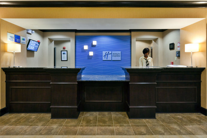 Imagen de los interiores del Hotel Holiday Inn Express and Suites Of Opelika/auburn, An Ihg. Foto 13