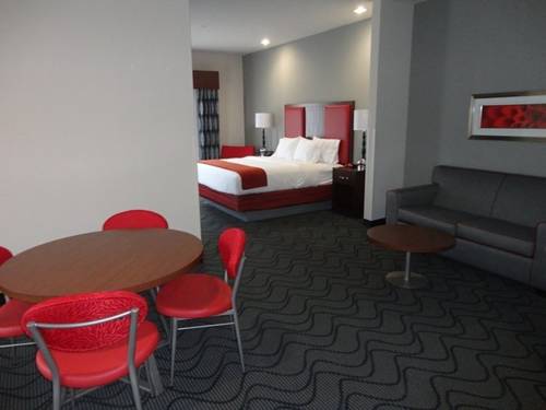 Imagen de la habitación del Hotel Holiday Inn Express and Suites Oklahoma City North, An Ihg. Foto 8