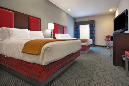 Imagen de la habitación del Hotel Holiday Inn Express and Suites Oklahoma City North, An Ihg. Foto 9