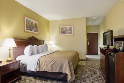 Imagen de la habitación del Hotel Holiday Inn Express and Suites Olathe South, An Ihg. Foto 12