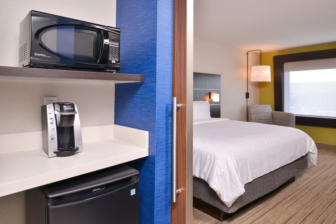Imagen de la habitación del Hotel Holiday Inn Express and Suites Olathe West, an IHG. Foto 10
