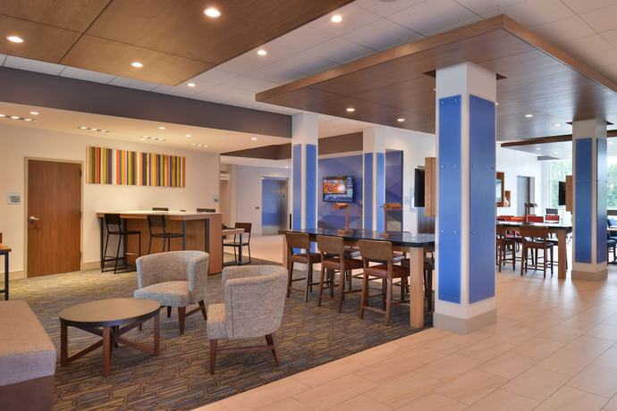 Imagen de los interiores del Hotel Holiday Inn Express and Suites Omaha Airport, An Ihg. Foto 16