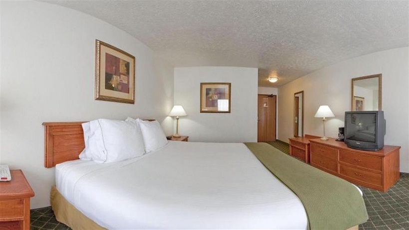 Imagen de la habitación del Hotel Holiday Inn Express and Suites Omaha West. Foto 7