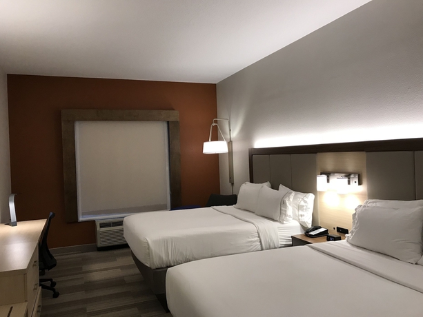Imagen de la habitación del Hotel Holiday Inn Express and Suites Orlando South-davenport, An Ihg. Foto 7