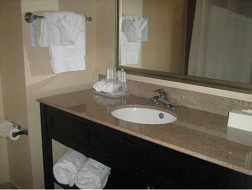 Imagen de la habitación del Hotel Holiday Inn Express and Suites Oroville Lake, An Ihg. Foto 13