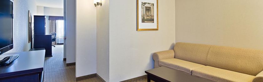 Imagen de la habitación del Hotel Holiday Inn Express and Suites Ottawa Airport, An Ihg. Foto 3