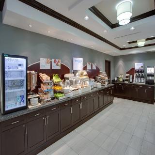 Imagen general del Hotel Holiday Inn Express and Suites Ottawa East-Orleans. Foto 6