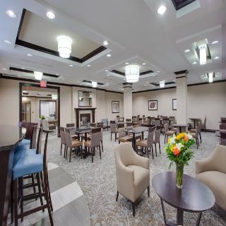 Imagen general del Hotel Holiday Inn Express and Suites Ottawa East-Orleans. Foto 8