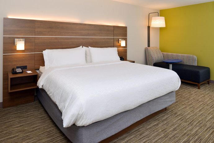 Imagen de la habitación del Hotel Holiday Inn Express and Suites Ottumwa, An Ihg. Foto 6