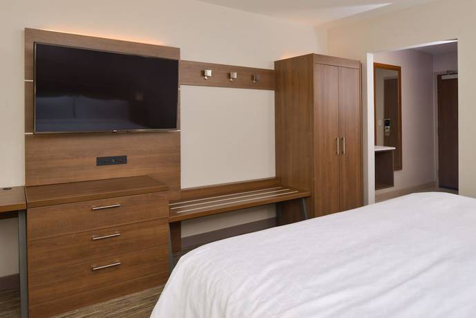 Imagen de la habitación del Hotel Holiday Inn Express and Suites Ottumwa, An Ihg. Foto 10