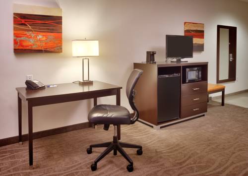 Imagen de la habitación del Hotel Holiday Inn Express and Suites Overland Park, An Ihg. Foto 10