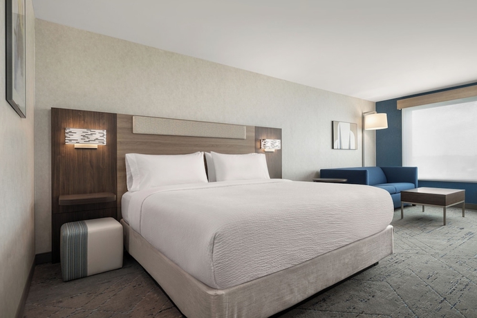 Imagen de la habitación del Hotel Holiday Inn Express and Suites Overland Park South. Foto 6