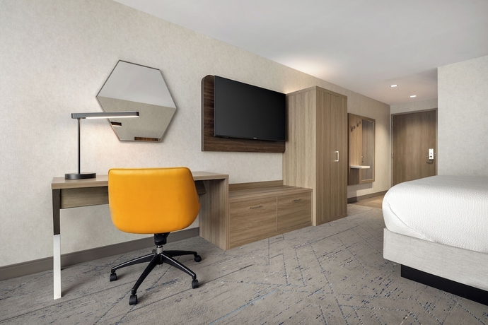 Imagen de la habitación del Hotel Holiday Inn Express and Suites Overland Park South. Foto 7