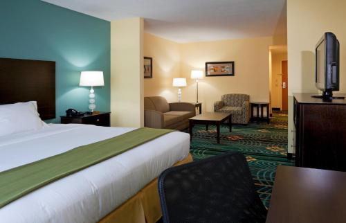 Imagen de la habitación del Hotel Holiday Inn Express and Suites Palm Bay, An Ihg. Foto 8