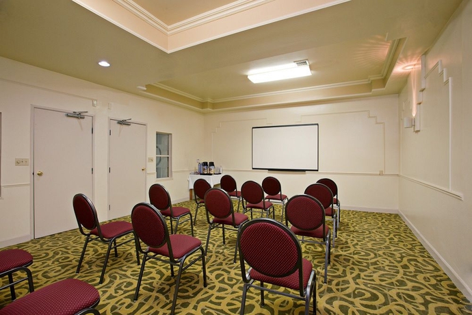 Imagen de los interiores del Hotel Holiday Inn Express and Suites Pasadena-colorado Blvd, An Ihg. Foto 10