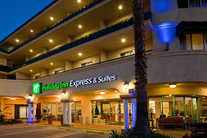 Imagen de los exteriores del Hotel Holiday Inn Express and Suites Pasadena-colorado Blvd, An Ihg. Foto 6
