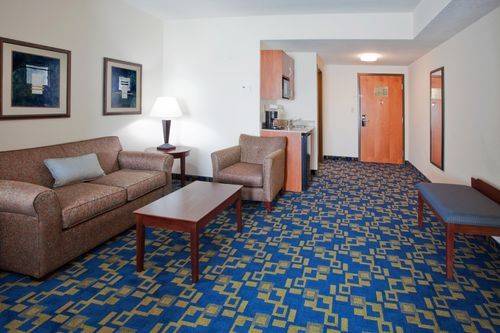 Imagen de la habitación del Hotel Holiday Inn Express and Suites Pembroke Pines-sheridan St. Foto 11