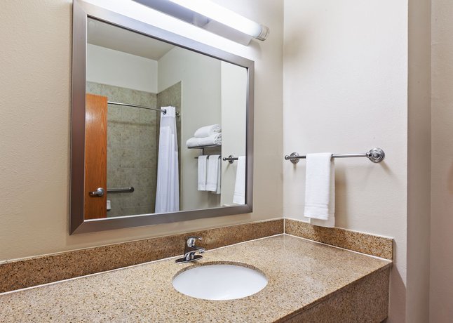Imagen de la habitación del Hotel Holiday Inn Express and Suites Pharr, an IHG. Foto 3