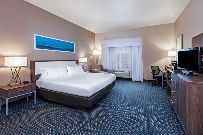 Imagen de la habitación del Hotel Holiday Inn Express and Suites Pharr, an IHG. Foto 8