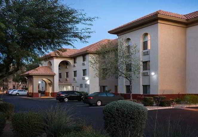 Imagen general del Hotel Holiday Inn Express and Suites Phoenix - Mesa West, An Ihg. Foto 2