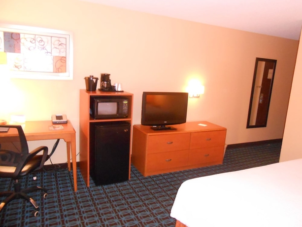 Imagen de la habitación del Hotel Holiday Inn Express and Suites Phoenix - Mesa West, An Ihg. Foto 6