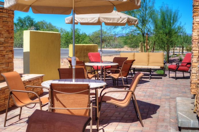 Imagen de los exteriores del Hotel Holiday Inn Express and Suites Phoenix North Scottsdale, An Ihg. Foto 9