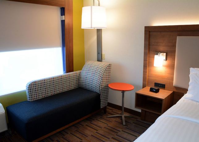 Imagen de la habitación del Hotel Holiday Inn Express and Suites Pittsburgh - Monroeville, An Ihg. Foto 15