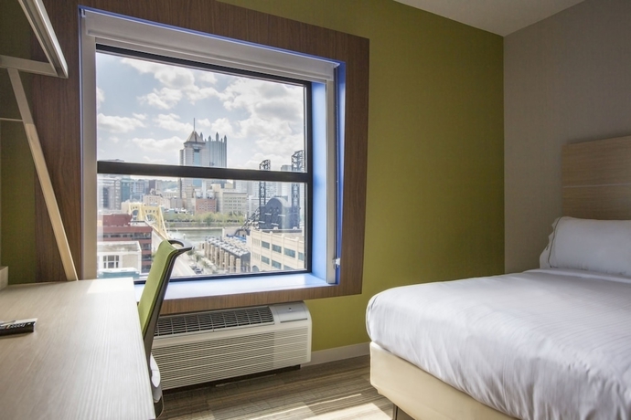 Imagen de la habitación del Hotel Holiday Inn Express and Suites Pittsburgh North Shore, An Ihg. Foto 8