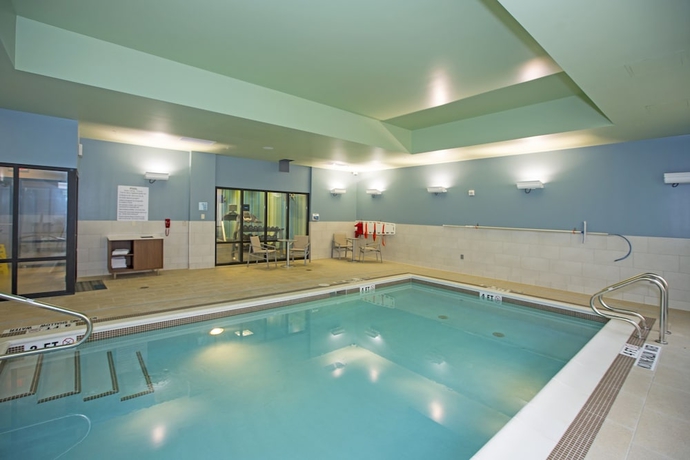 Imagen de la piscina del Hotel Holiday Inn Express and Suites Pittsburgh North Shore, An Ihg. Foto 19