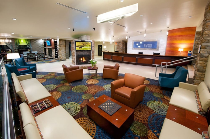 Imagen de los interiores del Hotel Holiday Inn Express and Suites Pittsburgh West - Greentree, An Ihg. Foto 14