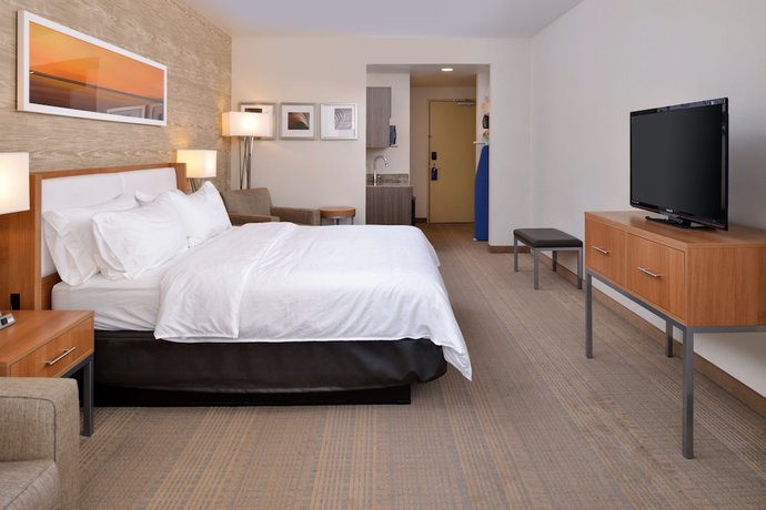 Imagen de la habitación del Hotel Holiday Inn Express and Suites Pocatello, an IHG. Foto 11