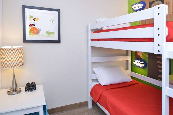 Imagen de la habitación del Hotel Holiday Inn Express and Suites Pocatello, an IHG. Foto 13