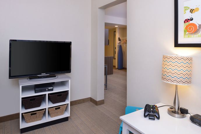 Imagen de la habitación del Hotel Holiday Inn Express and Suites Pocatello, an IHG. Foto 16