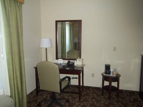 Imagen de la habitación del Hotel Holiday Inn Express and Suites Port St. Lucie West, An Ihg. Foto 9