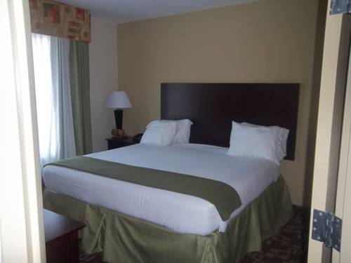 Imagen de la habitación del Hotel Holiday Inn Express and Suites Port St. Lucie West, An Ihg. Foto 11