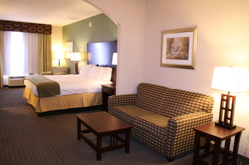 Imagen de la habitación del Hotel Holiday Inn Express and Suites Pratt, An Ihg. Foto 8