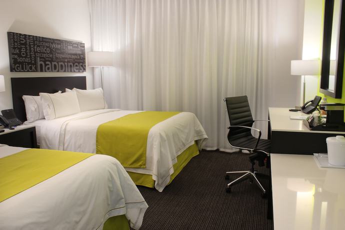 Imagen de la habitación del Hotel Holiday Inn Express and Suites Puebla Angelopolis. Foto 4