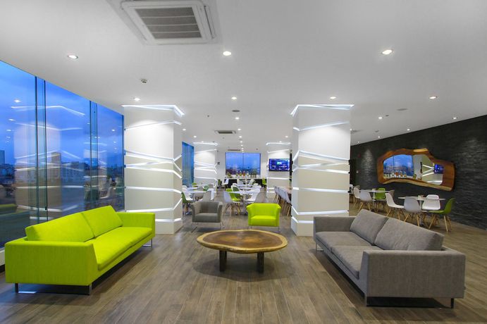 Imagen de los interiores del Hotel Holiday Inn Express and Suites Puebla Angelopolis. Foto 17